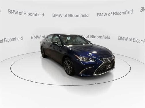 2023 Lexus ES 250 Base