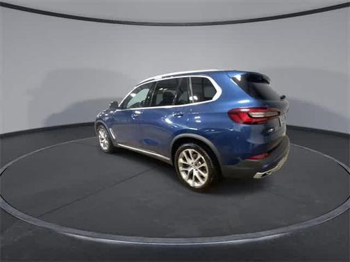 Phytonic Blue Metallic 2022 BMW X5 xDrive40i