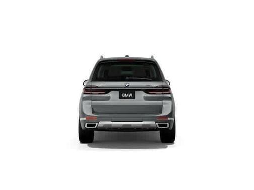 Skyscraper Grey Metallic 2027 BMW X7 xDrive40i
