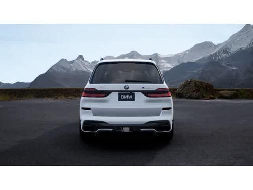 2026 BMW X7 M60i