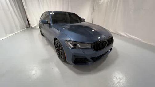 Arctic Race Blue Metallic 2023 BMW M550 i Xdrive