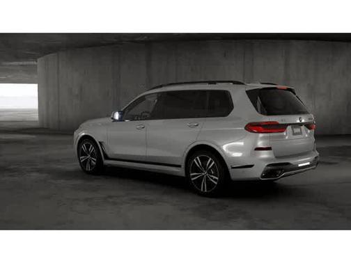 2026 BMW X7 M60i