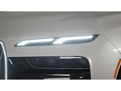 2025 BMW 760 i xDrive