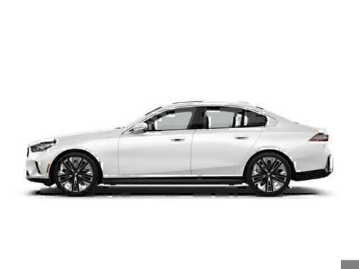 Mineral White Metallic 2026 BMW 530 xDrive
