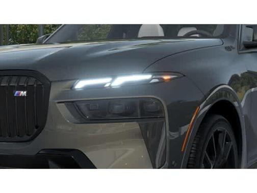 2026 BMW X7 M60i
