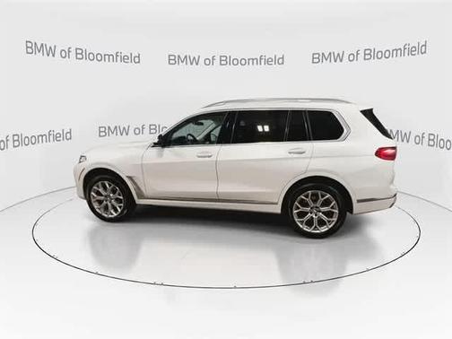 2022 BMW X7 xDrive40i