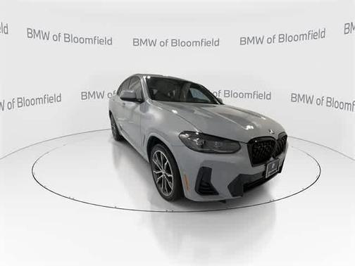 2023 BMW X4 xDrive30i
