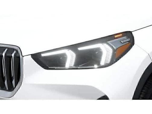 Alpine White 2027 BMW X1 xDrive28i