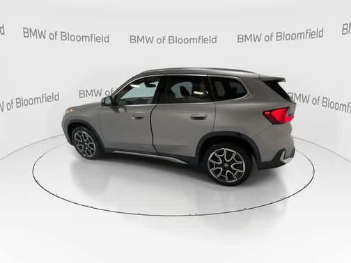 Space Silver Metallic 2025 BMW X1 xDrive28i