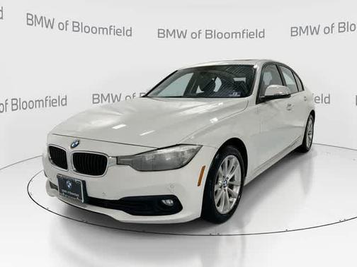 Alpine White 2017 BMW 320 i