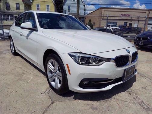 2018 BMW 330 xDrive