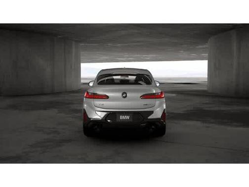 2025 BMW X4 xDrive30i