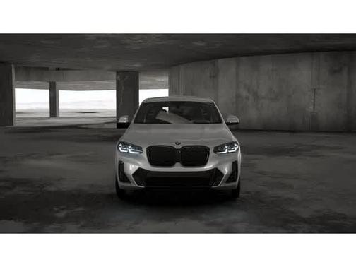 2025 BMW X4 xDrive30i