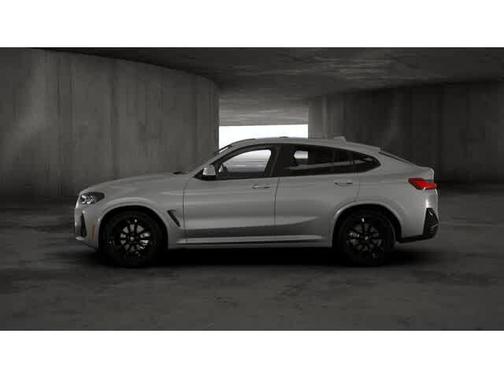 2025 BMW X4 xDrive30i