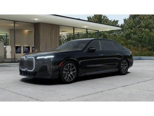 Black Sapphire Metallic 2026 BMW 740 xDrive