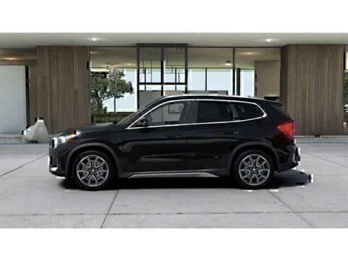 Black Sapphire Metallic 2026 BMW X1 xDrive28i