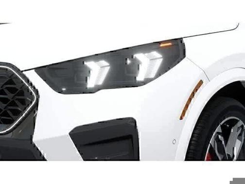 Alpine White 2026 BMW X2 xDrive28i