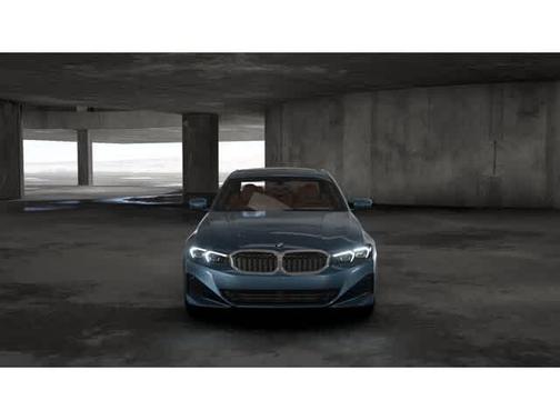 2025 BMW 330 i xDrive