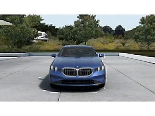 Phytonic Blue Metallic 2026 BMW i5 xDrive40