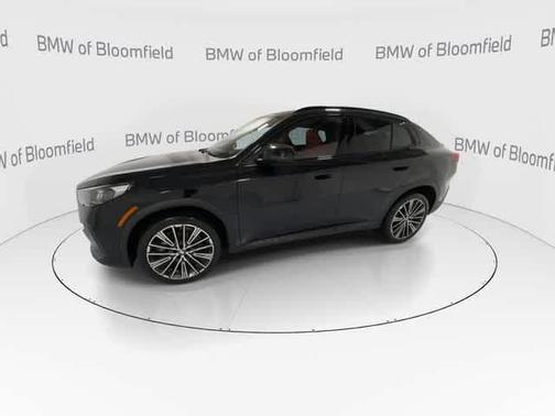 Black 2025 BMW X2 xDrive28i