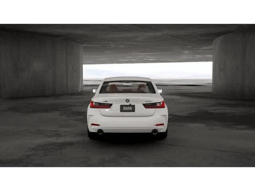 2025 BMW 330 i xDrive