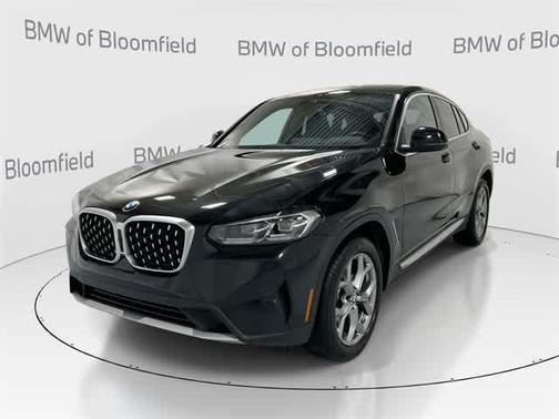 2025 BMW X4 xDrive30i