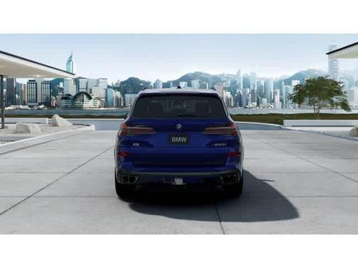 2025 BMW X5 M60i