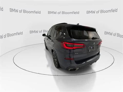 2020 BMW X5 M50i