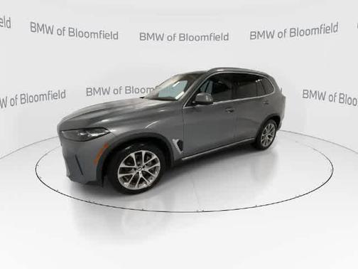 Skyscraper Grey Metallic 2024 BMW X5 xDrive40i