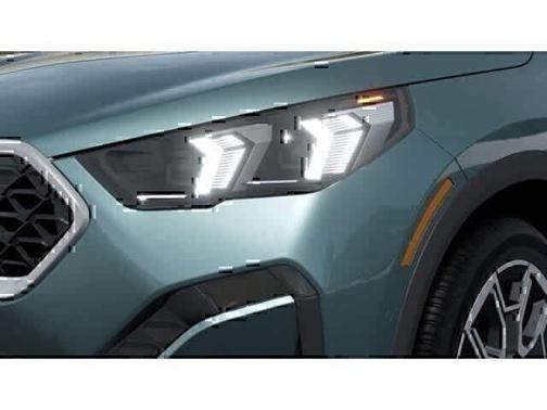 Cape York Green Metallic 2026 BMW X2 xDrive28i