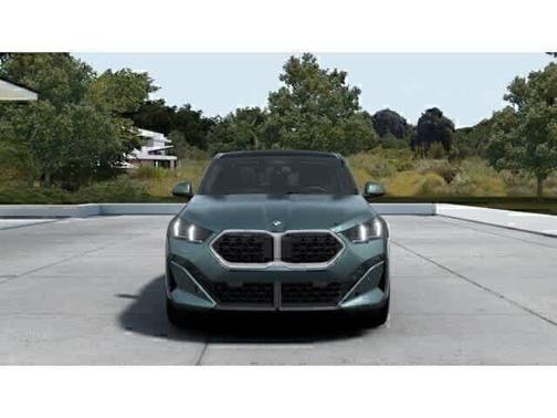 Cape York Green Metallic 2026 BMW X2 xDrive28i
