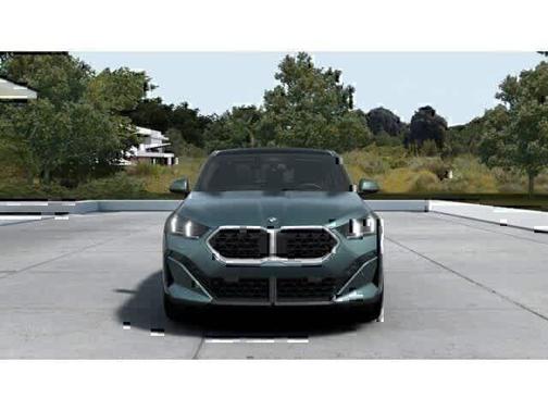 Cape York Green Metallic 2026 BMW X2 xDrive28i