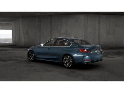 2025 BMW 330 i xDrive
