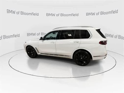 2023 BMW X7 xDrive40i