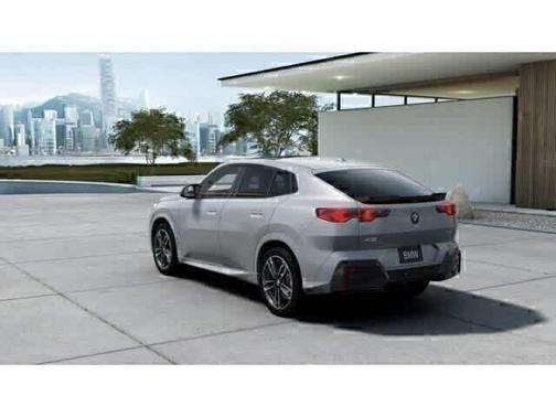 Brooklyn Grey Metallic 2026 BMW X2 xDrive28i