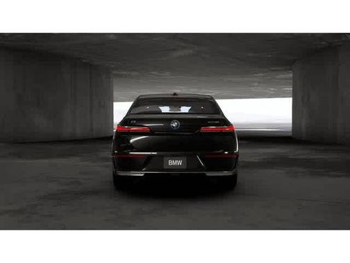 2025 BMW i7 xDrive60