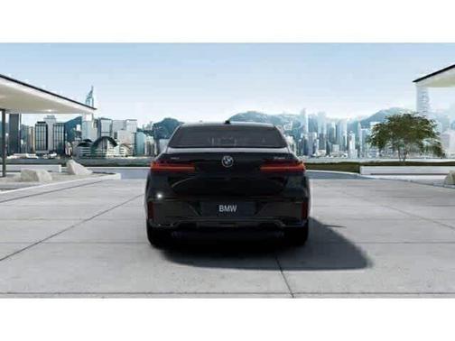 Black Sapphire Metallic 2026 BMW 740 xDrive