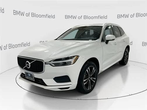 2020 Volvo XC60 T5 Momentum