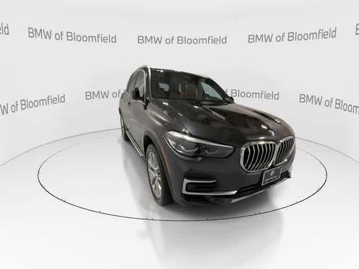Dark Graphite Metallic 2023 BMW X5 xDrive40i