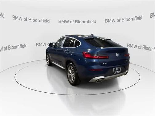 2022 BMW X4 xDrive30i