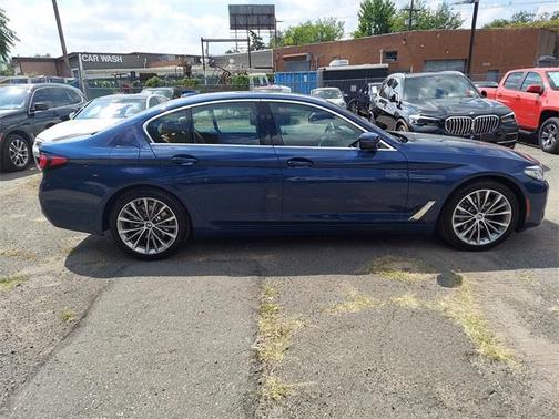2022 BMW 530 i xDrive