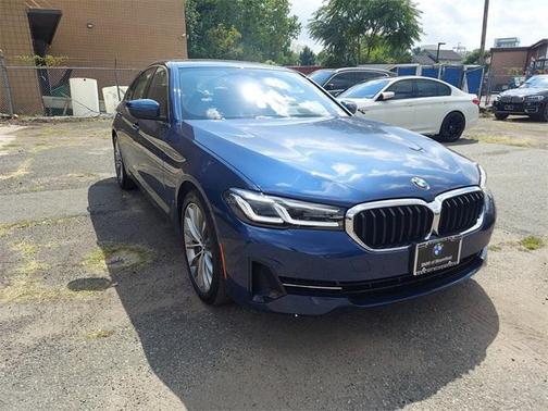 2022 BMW 530 i xDrive