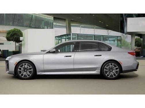 Brooklyn Grey Metallic 2026 BMW 760 xDrive