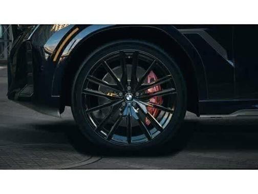 Carbon Black Metallic 2027 BMW X6 xDrive40i