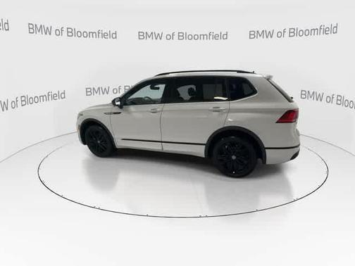 2022 Volkswagen Tiguan 2.0T SE R-Line Black 4MOTION