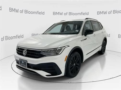 2022 Volkswagen Tiguan 2.0T SE R-Line Black 4MOTION