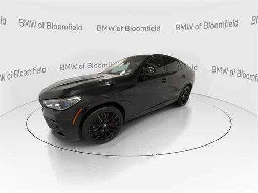 2022 BMW X6 M50i
