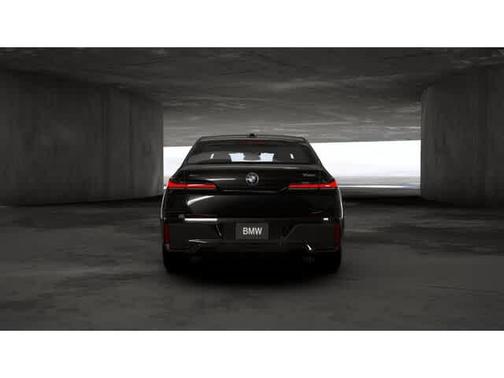 2025 BMW 760 i xDrive