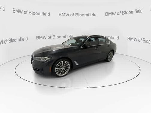Dark Graphite Metallic 2022 BMW 530 i xDrive