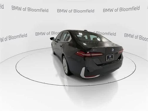 2025 BMW 530 xDrive